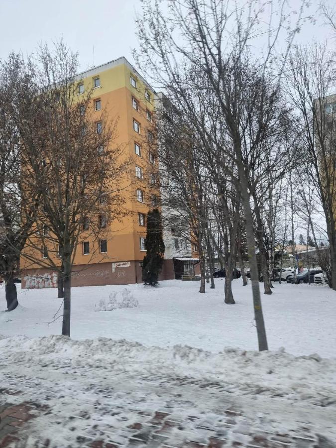 Apartman West Poprad Buitenkant foto