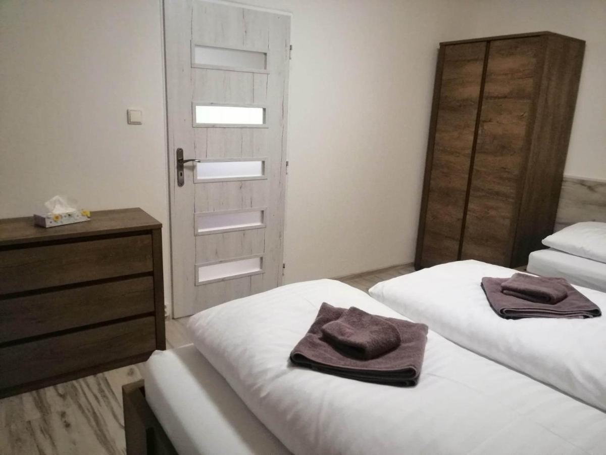 Apartman West Poprad Buitenkant foto